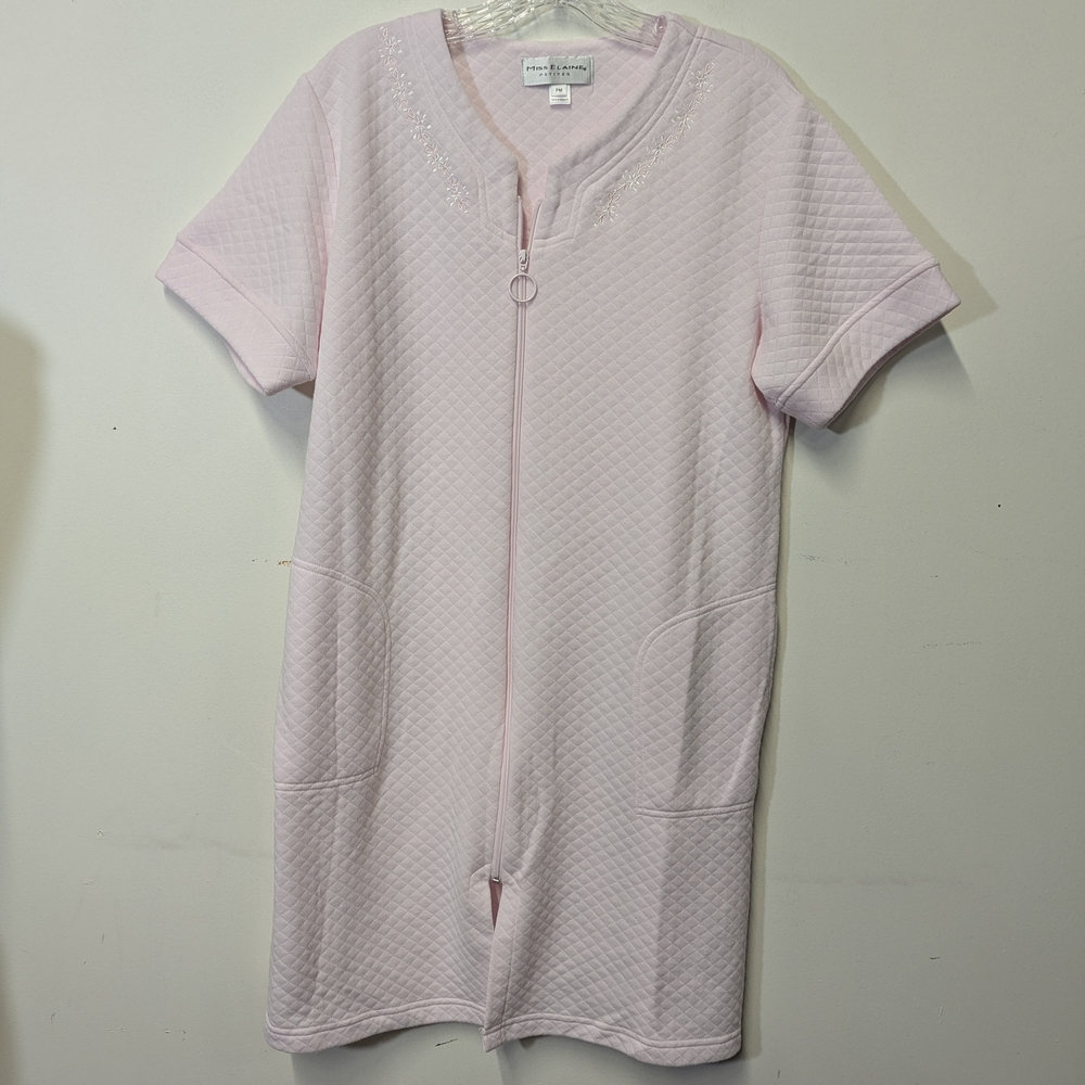 Miss Elaine Petites Pink Front Zip Robe Midi Length Quilted M Short Sleeve